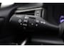 Lexus IS 300h Hybrid | Navigatie | 19" Velgen | PDC V+A | Voorruitverwarming |