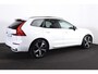 Volvo XC60 Recharge T6 AWD Plus Dark - LONG RANGE - Luchtvering - Panorama/schuifdak - IntelliSafe Assist & Surround - 360º Camera - Harman/Kardon audio - Adaptieve LED koplampen - Verwarmde voorstoelen, stuur & achterbank - Parkeersensoren voor & achter - Elektr. bedienb. voorstoelen met geheugen - Draadloze tel. lader - Extra getint glas - Elektr. inklapbare trekhaak - 21' LMV