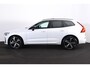 Volvo XC60 Recharge T6 AWD Plus Dark - LONG RANGE - Luchtvering - Panorama/schuifdak - IntelliSafe Assist & Surround - 360º Camera - Harman/Kardon audio - Adaptieve LED koplampen - Verwarmde voorstoelen, stuur & achterbank - Parkeersensoren voor & achter - Elektr. bedienb. voorstoelen met geheugen - Draadloze tel. lader - Extra getint glas - Elektr. inklapbare trekhaak - 21' LMV