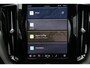 Volvo XC60 Recharge T6 AWD Plus Dark - LONG RANGE - Luchtvering - Panorama/schuifdak - IntelliSafe Assist & Surround - 360º Camera - Harman/Kardon audio - Adaptieve LED koplampen - Verwarmde voorstoelen, stuur & achterbank - Parkeersensoren voor & achter - Elektr. bedienb. voorstoelen met geheugen - Draadloze tel. lader - Extra getint glas - Elektr. inklapbare trekhaak - 21' LMV