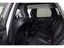 Volvo XC60 Recharge T6 AWD Plus Dark - LONG RANGE - Luchtvering - Panorama/schuifdak - IntelliSafe Assist & Surround - 360º Camera - Harman/Kardon audio - Adaptieve LED koplampen - Verwarmde voorstoelen, stuur & achterbank - Parkeersensoren voor & achter - Elektr. bedienb. voorstoelen met geheugen - Draadloze tel. lader - Extra getint glas - Elektr. inklapbare trekhaak - 21' LMV