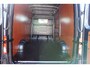Volkswagen Crafter 35 2.0 TDI 141 PK L3H3 Automaat Nr. V042 | Airco | Cruise | Navi | Betimmering