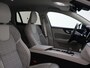 Volvo V60 2.0 B3 Core | Stoel-/Stuurverwarming | Getint glas | 19” LMV |