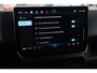 Volkswagen ID. Buzz Cargo Economy Business 79 kWh PREMIE € 9.000,- ex. BTW 268PK / 210kW, Achteruitrijcamera (rear view), Apple Carplay & Android Auto, parkeersensoren voor en achter (pdc), achterdeuren, bijrijdersbank, LED koplampen, adaptive cruise control (acc), climatronic airconditioning, regensensor, zijschuifdeur rechts, 18” SV, elektrisch verstel- en verwarmbare buitenspiegels