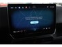 Volkswagen ID. Buzz Cargo Economy Business 79 kWh PREMIE € 9.000,- ex. BTW 268PK / 210kW, Achteruitrijcamera (rear view), Apple Carplay & Android Auto, parkeersensoren voor en achter (pdc), achterdeuren, bijrijdersbank, LED koplampen, adaptive cruise control (acc), climatronic airconditioning, regensensor, zijschuifdeur rechts, 18” SV, elektrisch verstel- en verwarmbare buitenspiegels