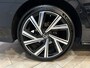 Volkswagen Golf Variant 1.5 eTSI R-Line Virtual | Panorama | LED | Adaptive Cruise | Camera | Navigatie | Stoelverwarming | Apple Carplay Android Auto | Isofix | NAP |