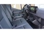 Mercedes-Benz Sprinter 315 1.9 CDI 150pk L2H2 FWD Black Edition Mercedes-Benz Sprinter 315 1.9 CDI 150pk Aut. L2H2 FWD 3-Zits Leder 360-View & Mbux-10 LED Navi DAB 19inch LM *Uniek* 27272km!