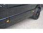 Mercedes-Benz Sprinter 315 1.9 CDI 150pk L2H2 FWD Black Edition Mercedes-Benz Sprinter 315 1.9 CDI 150pk Aut. L2H2 FWD 3-Zits Leder 360-View & Mbux-10 LED Navi DAB 19inch LM *Uniek* 27272km!