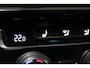 Volkswagen Golf 1.5 TSI Highline Business R | Adaptive cruise control | Climate control | Stoelverwarming | Apple carplay/Android auto | Parkeercamera | Navigatie | DAB | Schuif/kantel dak |