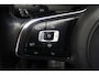 Volkswagen Golf 1.5 TSI Highline Business R | Adaptive cruise control | Climate control | Stoelverwarming | Apple carplay/Android auto | Parkeercamera | Navigatie | DAB | Schuif/kantel dak |