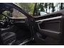 Volkswagen Touareg 3.0 TDI R-Line Aut. | Black Edition | Nightvision | Massage | Panorama | Stoelventilatie | Lederen Dash | Led |