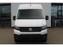 Volkswagen Crafter 30 2.0 TDI L3H3 Trendline 140PK / 103kW, BPM vrij, achteruitrijcamera, navigatie- en multimediapakket, achterdeuren met vergrote openingshoek, cruise control, LED-laadruimteverlichting, middelhoog dak (h3), stoelbekleding stof robuust "marathon", parkeersensoren voor en achter (pdc), trekhaak met vaste kogel (inclusief aanhangwagenstabilisator), volwaardig reservewiel (inclusief boordgereedschap en krik), DAB+ ontvanger, Apple Carplay / Android Auto, climatic airconditioning etc.