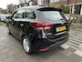 Kia Carens 2.0 GDi DynamicLine l Automaat l 7-persoons l Navi l Camera
