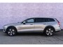Volvo V60 Cross Country B5 AWD Automaat Pro | Navi | 360 Camera | Stoel-/Achterbank-/Stuurverwarming | Adaptieve Cruise | Standkachel | Full LED Koplampen | BLIS | Harman Kardon Audio | Elek. Stoelen | Dodehoekdetectie | Park Assist | Memory | Getint Glas
