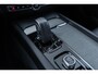 Volvo V60 Cross Country B5 AWD Automaat Pro | Navi | 360 Camera | Stoel-/Achterbank-/Stuurverwarming | Adaptieve Cruise | Standkachel | Full LED Koplampen | BLIS | Harman Kardon Audio | Elek. Stoelen | Dodehoekdetectie | Park Assist | Memory | Getint Glas