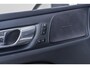Volvo V60 Cross Country B5 AWD Automaat Pro | Navi | 360 Camera | Stoel-/Achterbank-/Stuurverwarming | Adaptieve Cruise | Standkachel | Full LED Koplampen | BLIS | Harman Kardon Audio | Elek. Stoelen | Dodehoekdetectie | Park Assist | Memory | Getint Glas
