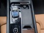 Volvo XC60 2.0 Recharge T8 AWD R-Design | Pano|  Harman/Kardon | Navigatie | Automaat | Leer | HUD | Camera | 19'' LM