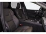 Volvo XC60 T8 Recharge AWD Ultimate Dark Volvo XC60 T8 Plug-in hybrid AWD Ultimate Dark - LONG RANGE - Panorama/schuifdak - IntelliSafe Assist & Surround - 360º Camera - Verwarmde voorstoelen, stuur & achterbank - Parkeersensoren voor & achter - Elektr. bedienb. voorstoelen met geheugen - Draadloze tel. lader - Head up display - Extra getint glas - 20' LMV