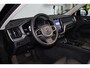 Volvo XC60 T8 Recharge AWD Ultimate Dark Volvo XC60 T8 Plug-in hybrid AWD Ultimate Dark - LONG RANGE - Panorama/schuifdak - IntelliSafe Assist & Surround - 360º Camera - Verwarmde voorstoelen, stuur & achterbank - Parkeersensoren voor & achter - Elektr. bedienb. voorstoelen met geheugen - Draadloze tel. lader - Head up display - Extra getint glas - 20' LMV