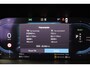 Volvo XC60 T8 Recharge AWD Ultimate Dark Volvo XC60 T8 Plug-in hybrid AWD Ultimate Dark - LONG RANGE - Panorama/schuifdak - IntelliSafe Assist & Surround - 360º Camera - Verwarmde voorstoelen, stuur & achterbank - Parkeersensoren voor & achter - Elektr. bedienb. voorstoelen met geheugen - Draadloze tel. lader - Head up display - Extra getint glas - 20' LMV