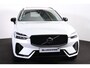 Volvo XC60 T8 Recharge AWD Ultimate Dark - Panorama/schuifdak - IntelliSafe Assist & Surround - 360º Camera - Verwarmde voorstoelen, stuur & achterbank - Parkeersensoren voor & achter - Elektr. bedienb. voorstoelen met geheugen - Draadloze tel. lader - Head up display - Extra getint glas - 21' LMV