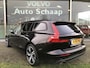 Volvo V60 2.0 B3 Momentum Advantage Automaat | Rijklaar incl 12 mnd Bovag | Carplay Darktint Trekhaak DAB