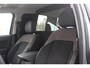 Volkswagen Amarok 2.0 TDI 205PK 4Motion STYLE AUTOMAAT | 3500KG TREKGEWICHT! | ELEKTRISCH VERSTELBARE STOELEN | TREEPLANKEN/OPZETBEUGELS | TREKHAAK | STOEL/STUUR VERWARMING | 18" LICHTMETALEN VELGEN | LED MATRIX KOPLAMPEN | 4X4 | ADAPTIVE CRUISE CONTROL | APPLE CARPLAY/ANDROID DODEHOEK DETECTIE |