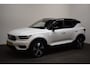 Volvo XC40 Recharge P8 AWD R-Design 408 pk Sunroof/ Trekhaak 1500kg/ Harman Kardon/ 360 Cam/ Stuur en Stoelverw.