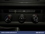 Volkswagen Crafter 2.0 TDI 141pk L3H3 (L2H2) Euro6 Airco | Massagestoel | Camera | Apple Carplay | Cruisecontrol Chauffeursstoel, Android Auto, 2800kg trekvermogen