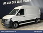 Volkswagen Crafter 2.0 TDI 141pk L3H3 (L2H2) Euro6 Airco | Massagestoel | Camera | Apple Carplay | Cruisecontrol Chauffeursstoel, Android Auto, 2800kg trekvermogen
