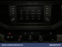 Volkswagen Crafter 2.0 TDI 141pk L3H3 (L2H2) Euro6 Airco | Massagestoel | Camera | Apple Carplay | Cruisecontrol Chauffeursstoel, Android Auto, 2800kg trekvermogen