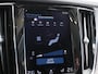 Volvo V60 2.0 B3 Business Pro | achteruitrijcamera | Parkeersensor Voor en Achter | Cruise Control | Apple CarPlay/Andriod Auto | DAB | LED | Keyless Entry/Start | Verwarmde Voorruit |