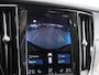 Volvo V60 2.0 B3 Business Pro | achteruitrijcamera | Parkeersensor Voor en Achter | Cruise Control | Apple CarPlay/Andriod Auto | DAB | LED | Keyless Entry/Start | Verwarmde Voorruit |