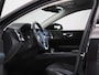 Volvo V60 2.0 B3 Business Pro | achteruitrijcamera | Parkeersensor Voor en Achter | Cruise Control | Apple CarPlay/Andriod Auto | DAB | LED | Keyless Entry/Start | Verwarmde Voorruit |