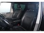 Volkswagen Transporter 2.0 TDI L2H1 DC Bulli 199PK DSG Automaat Black Edition Trekhaak Virtual Cockpit 20 Inch LMV Full LED Navigatie Camera Adaptive Cruise Carplay Android Parkeersensors