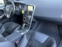 Volvo XC60 2.0 T5 245PK R-Design XENON+STANDKACHEL NL AUTO