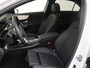 Mercedes-Benz A-klasse 250 e Luxury Line /Night pakket /19 Inch /Leder /Sfeerverlichting /3.010 KM!