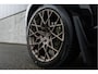 Land Rover Defender 110 URBAN WIDETRACK P300e 110 X-Dynamic HSE Carbon Bonnet & 23" Wheels