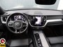 Volvo XC60 2.0 B5 R-Design