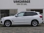 BMW X3 xDrive30i M-sport | Shadow line | Panoramadak | Nappa Mokka leder | Head-up | Draadloos telefoonladen | ACC | Dodehoek detectie | Stoelverwarming V+A | Achteruitrijcamera | Keyless