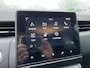 Renault Clio 1.3 TCe 140 Intens EDC AUTOMAAT | Pack Easy Drive Assist | Trekhaak | Stoel + Stuurverwarming | Navigatie | Apple CarPlay/Android Auto | Parkeersensoren V+A | Achteruitrijcamera | VOL
