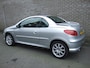 Peugeot 206 CC 2.0-16V Cabrio - Airco - Leder -
