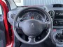 Peugeot Partner 120 1.6 HDI L1 Airco Ladekasten 2-Persoons Parrot Euro 5 Net beurt van € 1500 gehad bij ons 1e eigenaar
