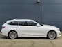 BMW 3-Serie Touring 330e High Executive / PANO / ELEKTR. TREKH. / LASER / KEYLESS / HEAD-UP / ACC / HARM-KARD.!
