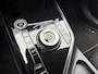 Kia Niro EV Edition Advanced 64.8 kWh | Navigatie | Camera | Leder | Stoel/Stuur Wiel Verwarming | Adaptieve Cruise Control | Tot 10Jr. Kia-Garantie |