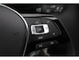 Volkswagen Crafter 35 2.0 TDI L3H2 Exclusive 177PK / 130kW DSG, Hero pakket (spoiler, zonwering, sidebars etc.), achteruitrijcamera (rear view), Apple Carplay & Android Auto, adaptieve cruise control (acc) met Stop & Go, verwarmbare voorruit, alarmsysteem, LED koplampen, bijrijdersbank met opbergvak, parkeersensoren voor + achter, versterkte vering en demping, trekhaak, 17'' LMV hoogglans zwart, BPMvrij