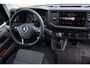 Volkswagen Crafter 35 2.0 TDI L3H2 Exclusive 177PK / 130kW DSG, Hero pakket (spoiler, zonwering, sidebars etc.), achteruitrijcamera (rear view), Apple Carplay & Android Auto, adaptieve cruise control (acc) met Stop & Go, verwarmbare voorruit, alarmsysteem, LED koplampen, bijrijdersbank met opbergvak, parkeersensoren voor + achter, versterkte vering en demping, trekhaak, 17'' LMV hoogglans zwart, BPMvrij