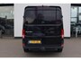 Volkswagen Crafter 35 2.0 TDI L3H2 Exclusive 177PK / 130kW DSG, Hero pakket (spoiler, zonwering, sidebars etc.), achteruitrijcamera (rear view), Apple Carplay & Android Auto, adaptieve cruise control (acc) met Stop & Go, verwarmbare voorruit, alarmsysteem, LED koplampen, bijrijdersbank met opbergvak, parkeersensoren voor + achter, versterkte vering en demping, trekhaak, 17'' LMV hoogglans zwart, BPMvrij