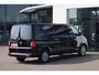 Volkswagen Transporter 2.0 TDI L2H1 Highline 102PK / 75kW, Highline, achterdeuren met ruit en wisser, navigatie, multifunctioneel lederen stuurwiel, parkeersensoren voor en achter (pdc), trekhaak, voorruit verwarming, cruise control, licht en regensensor, airco