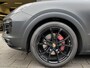 Porsche Cayenne Coupé 3.0 E-Hybrid 463PK - Matt Zwart I Panorama dak I Leer I Navigatie en nog veel Meer...